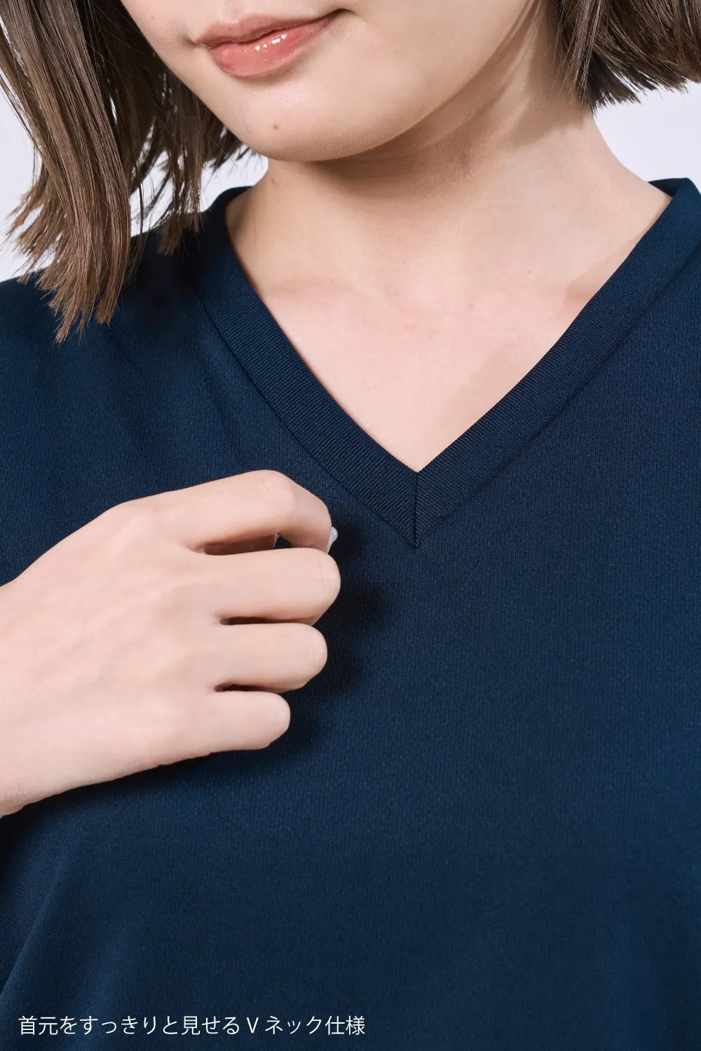 ドライVネックシャツ