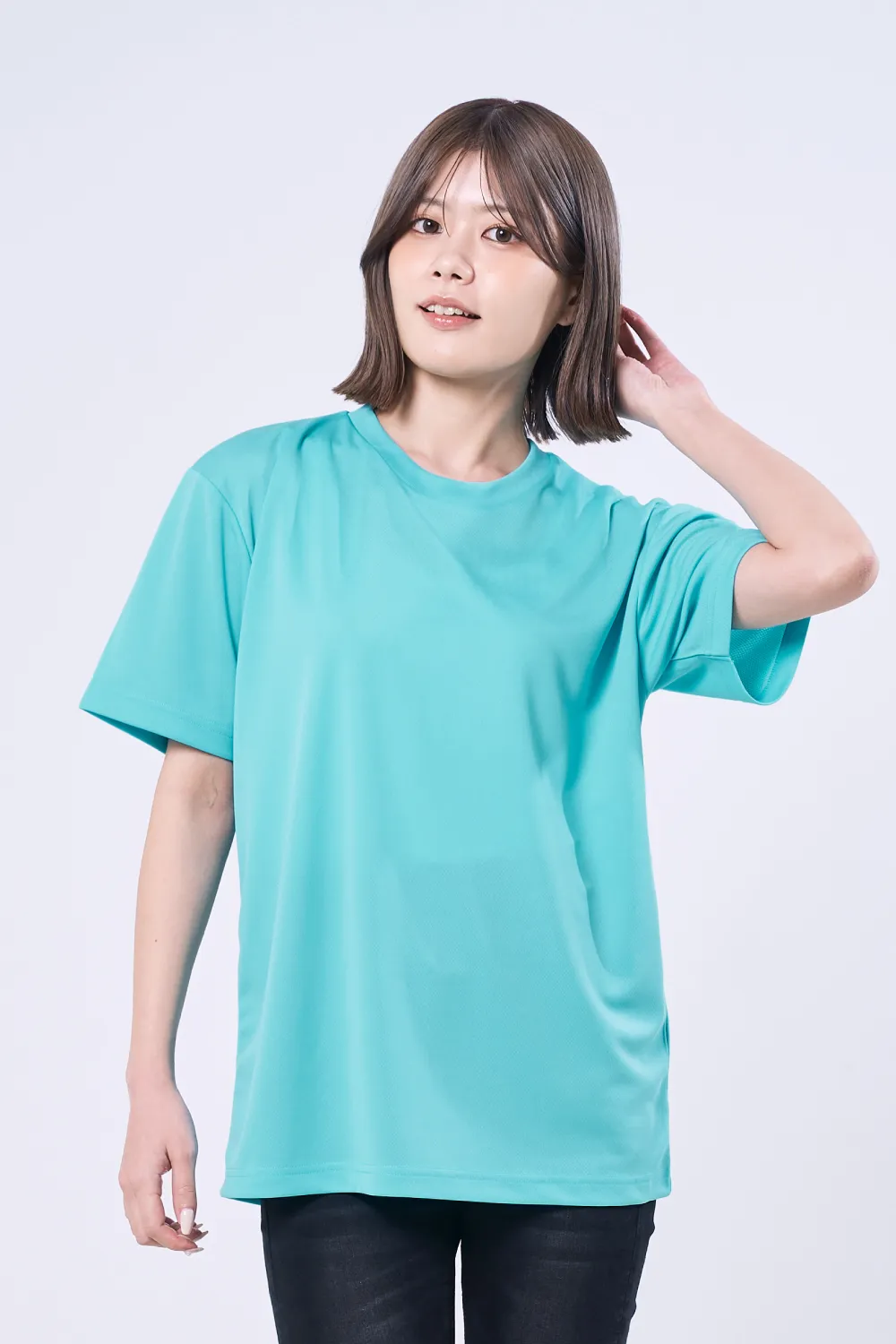 リラックスドライTシャツ（女性着用イメージ）