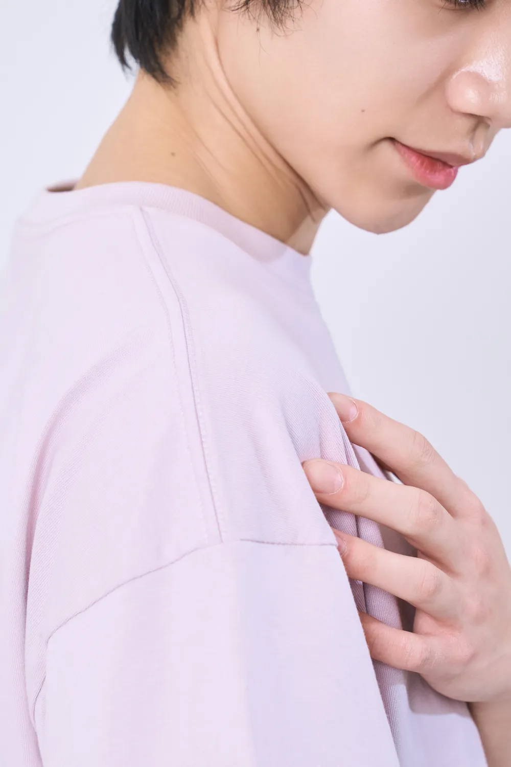 きれいめシンプルTシャツ